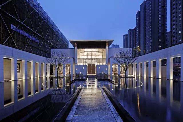 金地大運(yùn)河府售樓處，大河風(fēng)華運(yùn)籌千里！